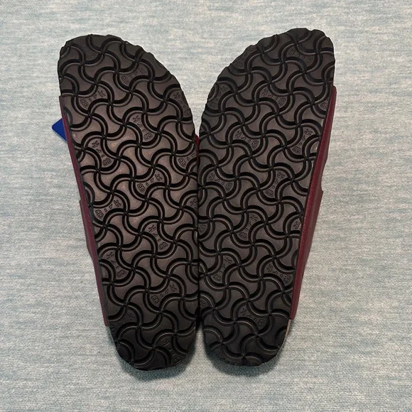 Birkenstock Arizona Sandals - Burgundy - Picture 5 of 7